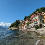 riva-grande-varenna-lake-como-italy