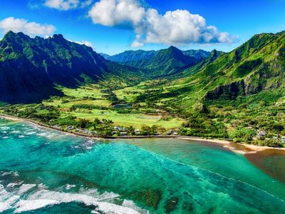 Oahu Travel Guide: Best Beaches, Things to Do, Prices & Local Tips