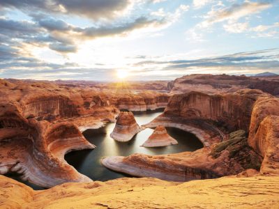 Lake Powell Travel Guide: Best Things to Do, Where to Stay & Local Tips