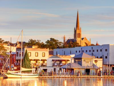 Wilmington Travel Guide: Best Things to Do, Beaches, Prices & Local Tips