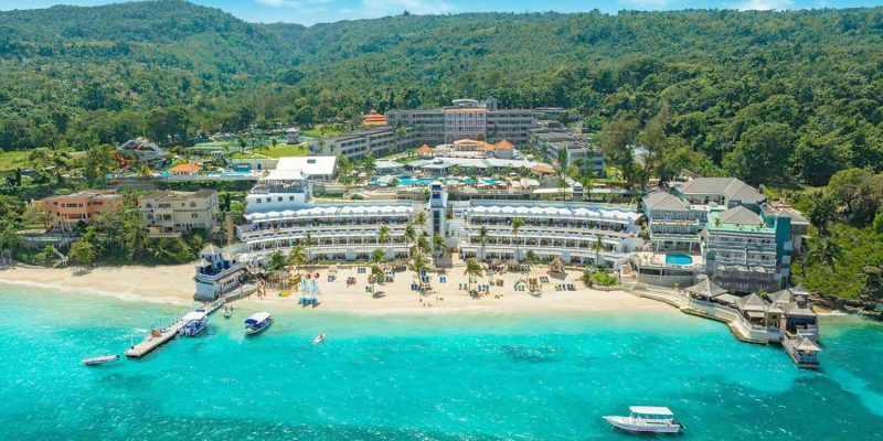Ocho Rios – a tropical resort and natural treasure of Jamaica