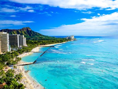 Waikiki Beach: The Ultimate Travel Guide to Hawaii’s Most Famous Shoreline