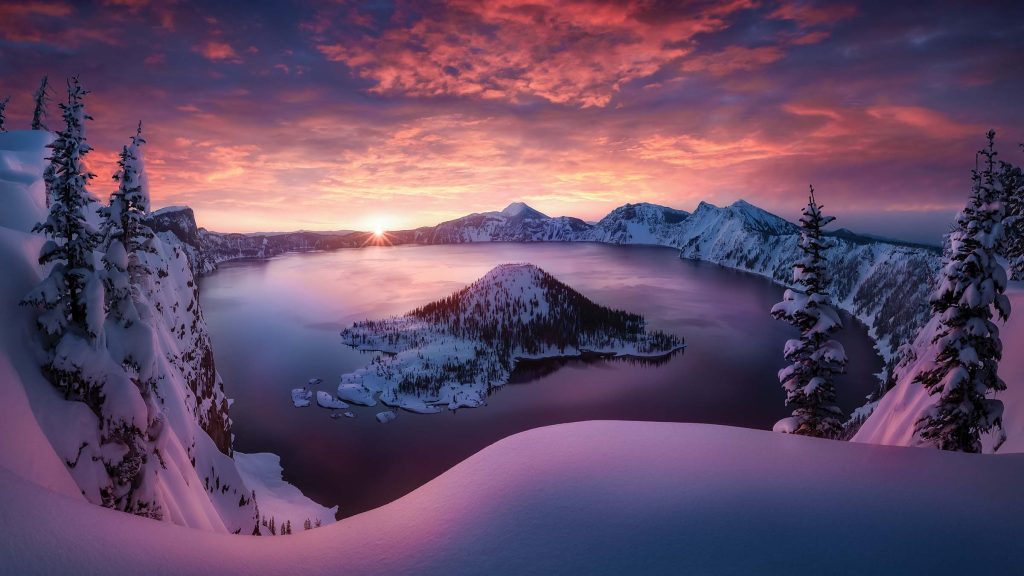 Crater Lake Travel Guide: Best Things to Do, Prices & Local Tips