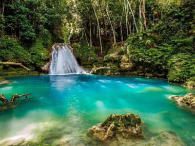 Dunn’s River Falls – A Natural Wonder of Jamaica