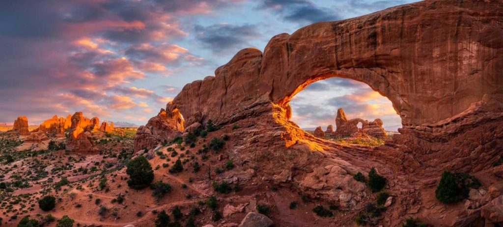 Arches National Park: The Ultimate Travel Guide to Utah’s Red Rock Wonder