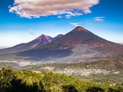 Pacaya Volcano: The Ultimate Travel Guide to Guatemala’s Active Volcano Adventure